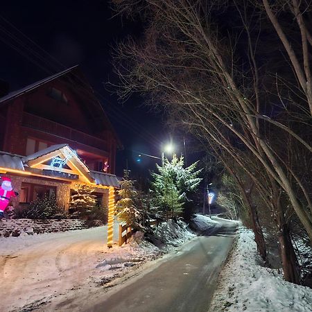 Willa Male Alpy 300 M Od Kompleksow Narciarskich Krynica-Zdrój Esterno foto