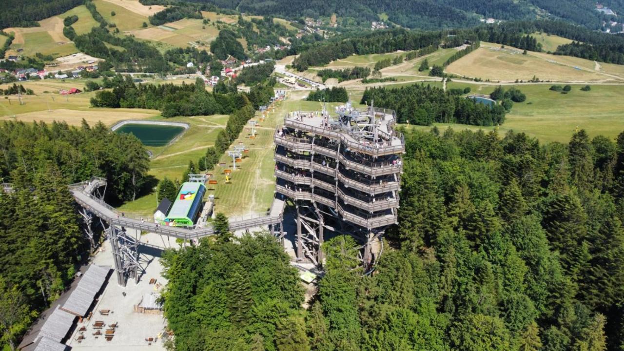 Willa Male Alpy 300 M Od Kompleksow Narciarskich Krynica-Zdrój Esterno foto